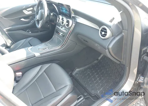 2021 Mercedes-Benz Glc 300 4Matic Suv из США, поврежденный, VIN W1N0G8EBXMV323977